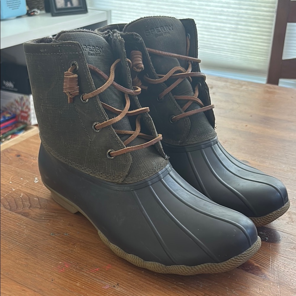 Sperry Rain boots